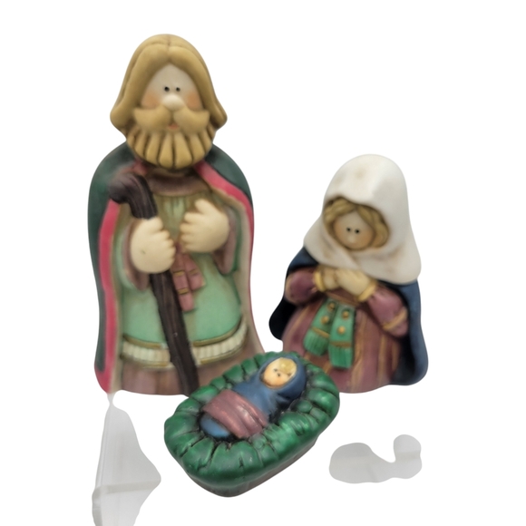 Vintage 1995 9 Pc Porcelain Bisque Nativity Set in Box Fabric-Centers of America - Picture 3 of 9